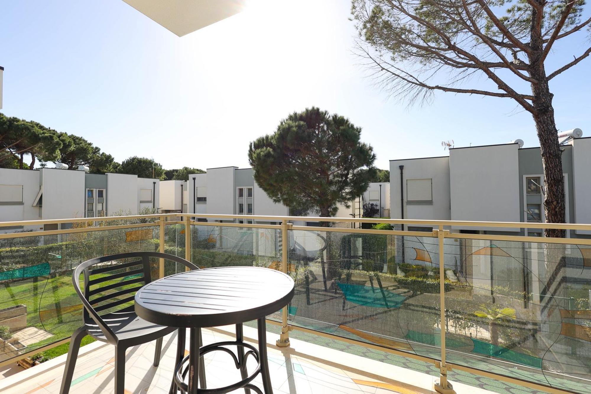 Grandstay Villa Perla Resort Durrës Exterior foto